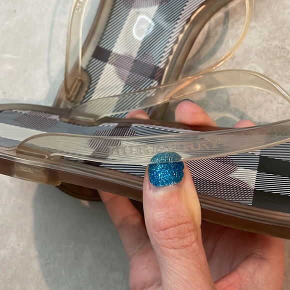 Burberry sandals - Picture 2 of 3